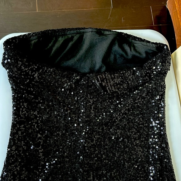 Black sequence dress - Picture 3 of 7